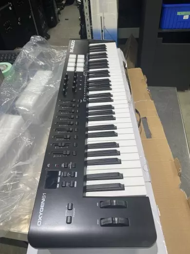 Store Special Product - M-Audio - OXYGEN61 MKV